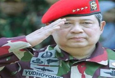 SBY Jangan Tarik Jenderal, Laksamana Masuk Politik